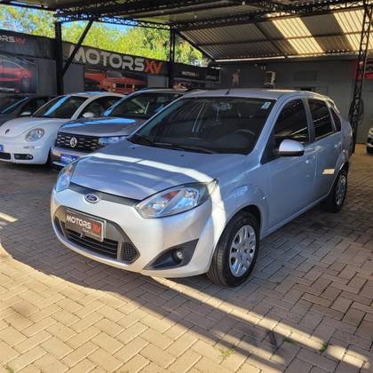FORD FIESTA 1.6 MPI SEDAN 8V FLEX 4P MANUAL